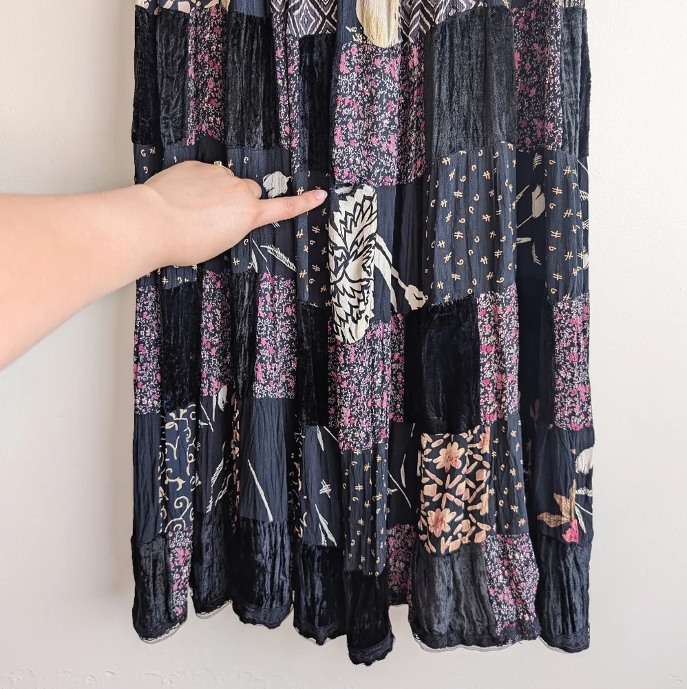 Vintage 90s Patchwork Broomstick Dark Floral Velvet Lace Trim Maxi Skirt Cottage - Picture 9 of 10